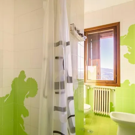 Oasi Di Mastarone - Il Vino E Le Rose * Momperone