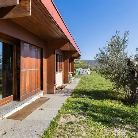 Oasi Di Mastarone - Il Vino E Le Rose * Momperone